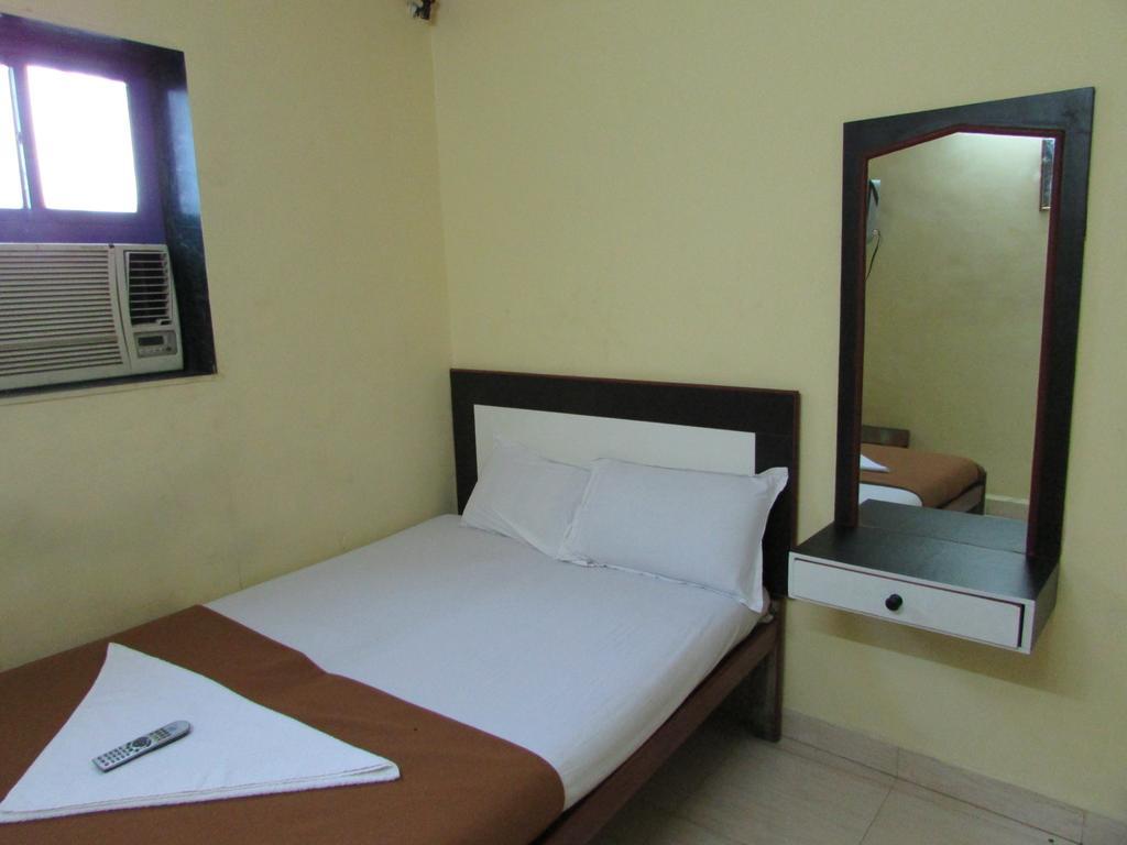 Grand Skylight Hotel Мумбаи Номер фото