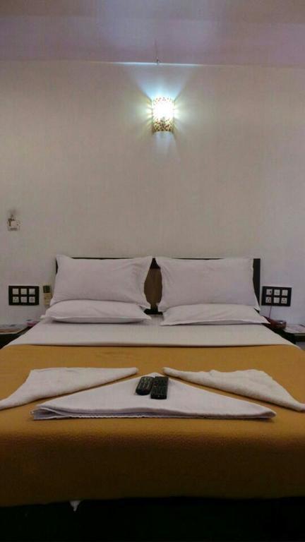 Grand Skylight Hotel Мумбаи Экстерьер фото